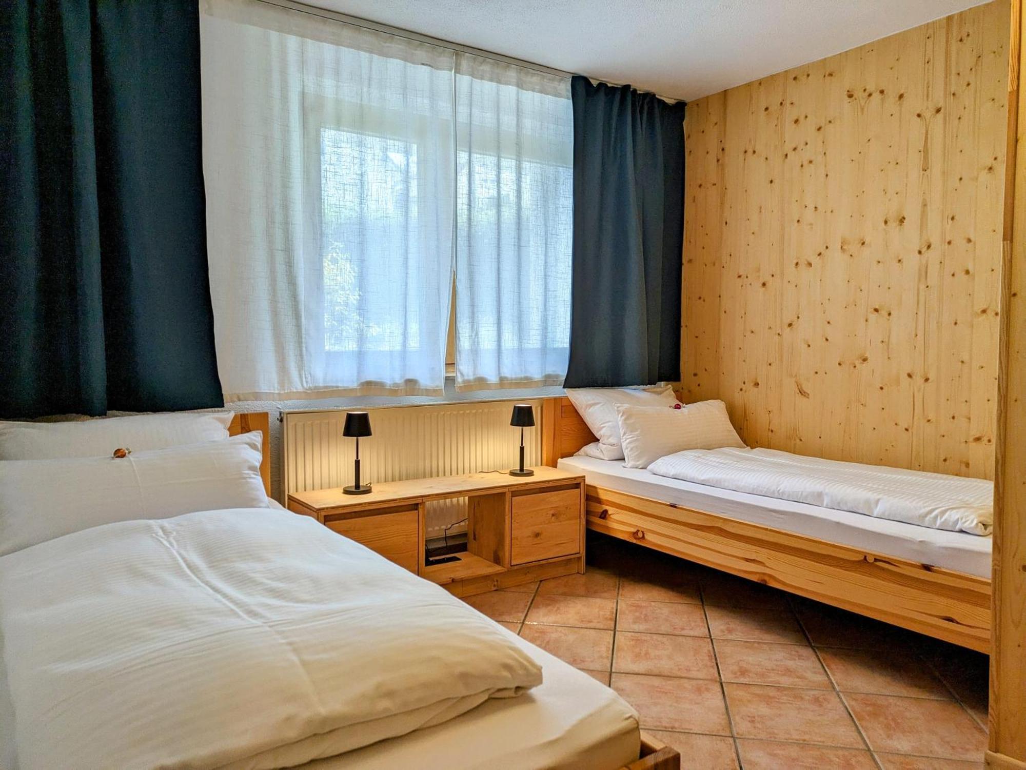 Ferienwohnung Am Hardtwald Хайденхайм ан дер Бренц Екстериор снимка